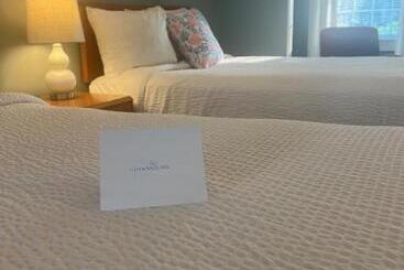 مُتل Hyannis Inn