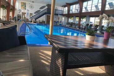 Motel Hyannis Inn