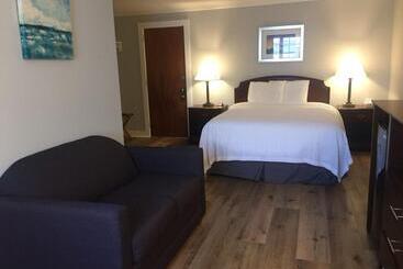Motel Hyannis Inn