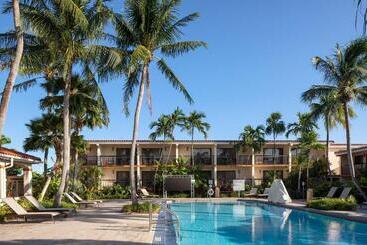 استراحتگاه Courtyard By Marriott Key West Waterfront