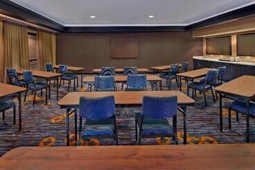 استراحتگاه Courtyard By Marriott Key West Waterfront