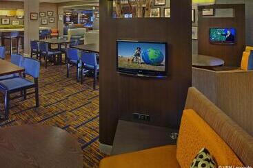 استراحتگاه Courtyard By Marriott Key West Waterfront