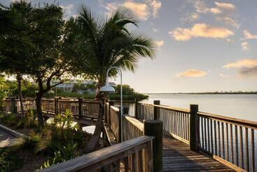 استراحتگاه Courtyard By Marriott Key West Waterfront