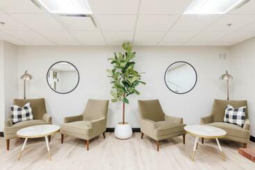 The Quincy, Ascend Hotel Collection