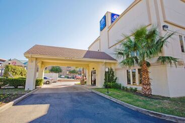 هتل Americas Best Value Inn Austin University