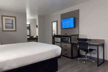 هتل Americas Best Value Inn Austin University