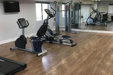 هتل Best Western Carlsbad By The Sea