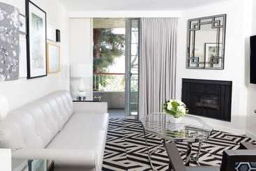 هتل Chamberlain West Hollywood