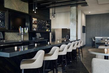 هتل Chicago Marriott Oak Brook