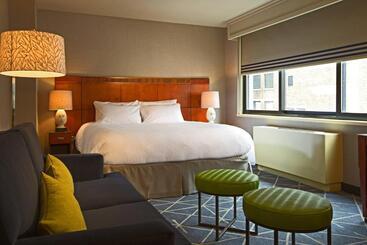 هتل Courtyard By Marriott New York Manhattan/fifth Avenue