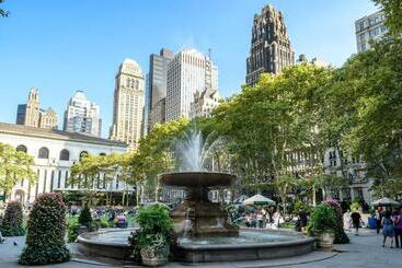 هتل Courtyard By Marriott New York Manhattan/fifth Avenue