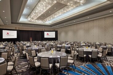 هتل Crystal Gateway Marriott