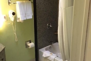 هتل Days Inn By Wyndham San Francisco  Lombard