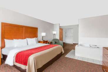 هتل Days Inn By Wyndham Williamsburg Historic Area