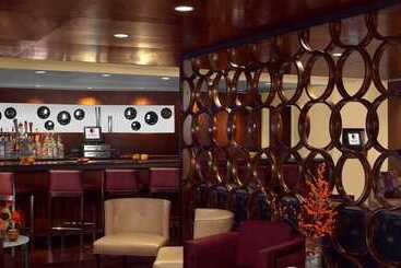 هتل Doubletree By Hilton Metropolitan New York City