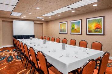 هتل Fort Collins Marriott