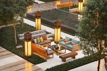 هتل Hilton Anatole