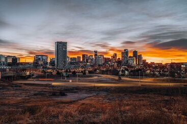 هتل Hilton Denver City Center