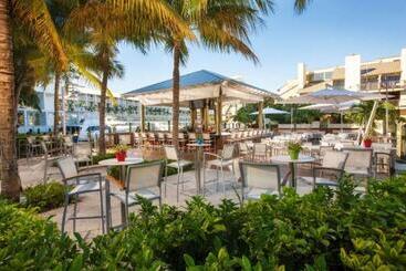 هتل Hilton Fort Lauderdale Marina