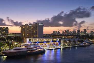 هتل Hilton Fort Lauderdale Marina