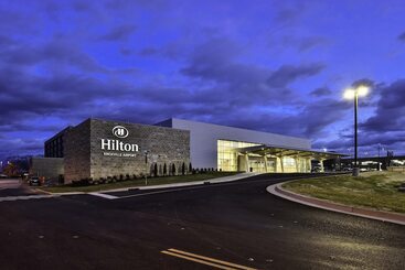 هتل Hilton Knoxville Airport