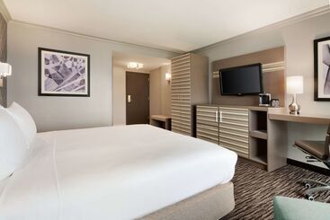 هتل Hilton Melbourne, Fl