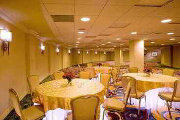 هتل Houston Airport Marriott At George Bush Intercontinental