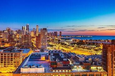 هتل Hyatt Regency Mccormick Place Chicago