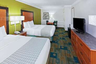 هتل La Quinta Inn By Wyndham Amarillo Midcity
