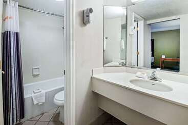 هتل La Quinta Inn By Wyndham Amarillo Midcity