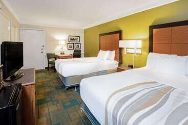 هتل La Quinta Inn By Wyndham Amarillo Midcity