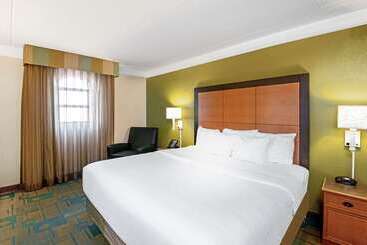 هتل La Quinta Inn By Wyndham Amarillo Midcity
