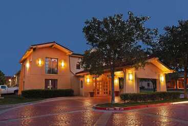 هتل La Quinta Inn By Wyndham Amarillo Midcity