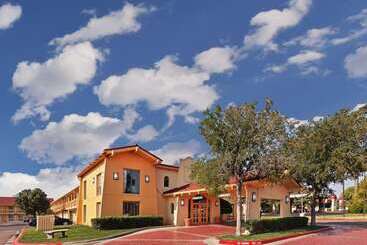 هتل La Quinta Inn By Wyndham Amarillo Midcity