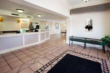 هتل La Quinta Inn By Wyndham Austin Oltorf