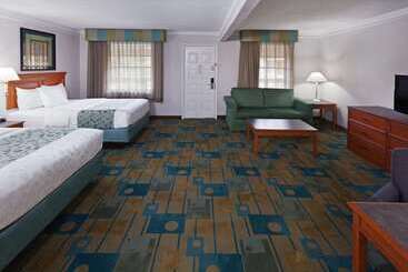 هتل La Quinta Inn By Wyndham Austin Oltorf