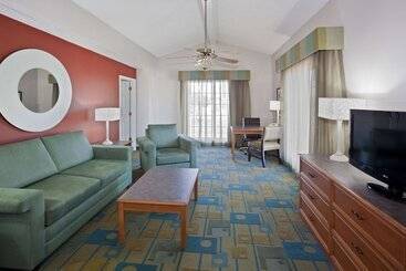 هتل La Quinta Inn By Wyndham Phoenix Sky Harbor Airport