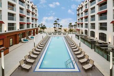 هتل Regent Santa Monica Beach