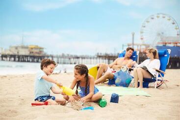 هتل Regent Santa Monica Beach