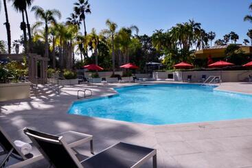 هتل Long Beach Marriott