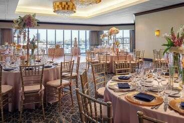 هتل Miami Marriott Biscayne Bay