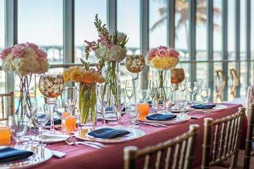 هتل Miami Marriott Biscayne Bay