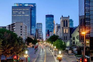 هتل Minneapolis Marriott City Center