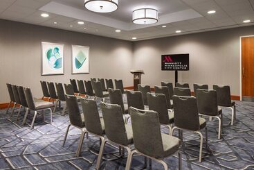 هتل Minneapolis Marriott City Center