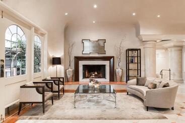 هتل Montecito Inn