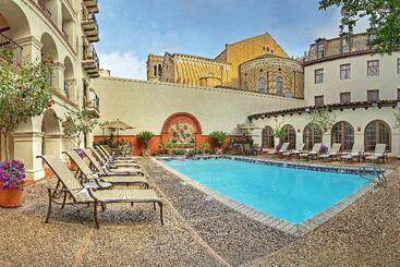 Hotel Omni La Mansion Del Rio