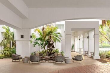 هتل Palm Beach Gardens Marriott