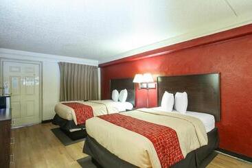 בית מלון כפרי Red Roof Inn North Dallas   Park Central