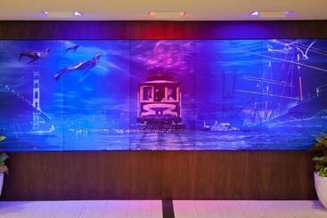 هتل San Francisco Marriott Fisherman's Wharf