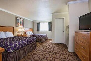 هتل Soma Park Inn